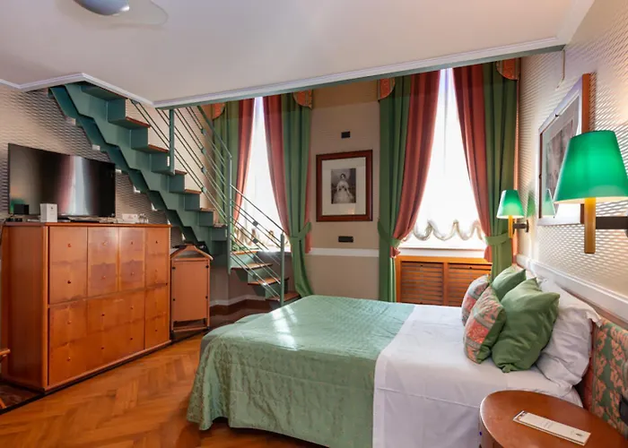 奥提伽大酒店 酒店