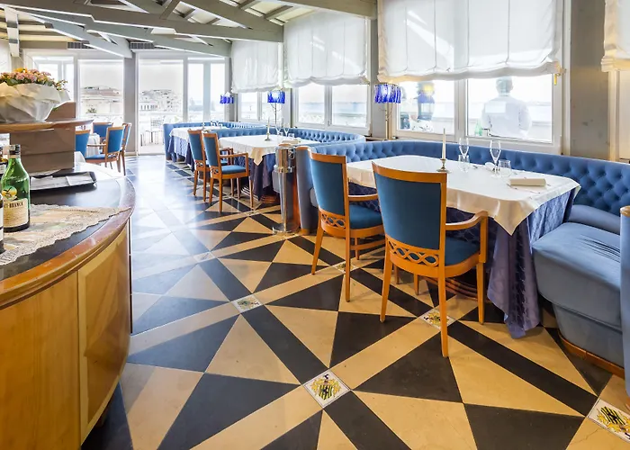 奥提伽大酒店 酒店